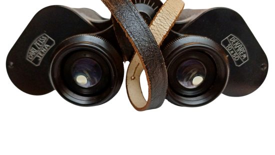 Fernglas K8