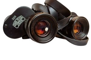 Fernglas K8