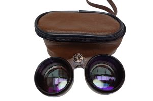 Fernglas K8