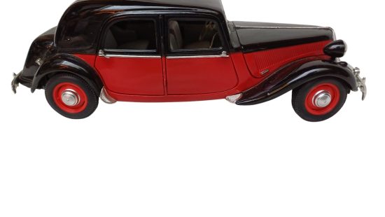 Modellauto Citroen 15CV K2
