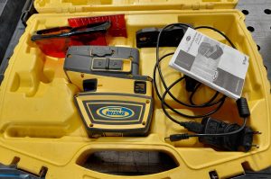 Punkt und Kreuzlinienlaser