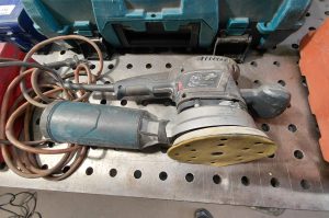 Schwingschleifgerät