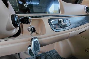 Elektrofahrzeug FIN: H7V6LT122RA500010