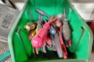 Diverse Schraubendreher