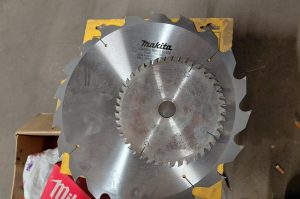 Diverse Kreissägeblätter