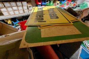 Kompletter Regalinhalt