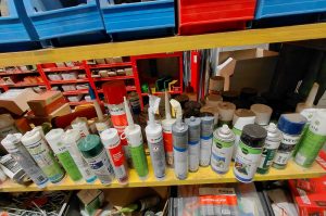 Kompletter Regalinhalt