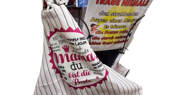 T-Shirts mit Ständer