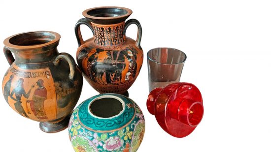 Diverse Glas und Keramik