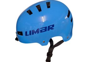 Helm blau