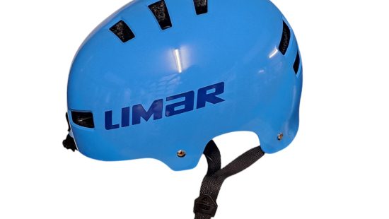 Helm blau