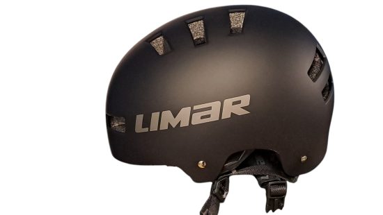 Helm schwarz matt