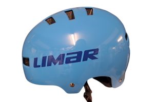 Helm blau