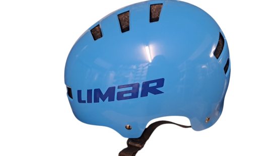 Helm blau