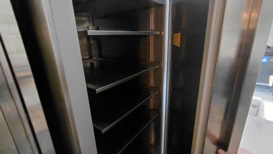 Gastrotiefkühlschrank L