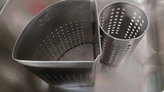 Küchenmesser und Haushaltshelfer L