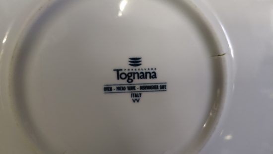 Diverse Teller weiß L