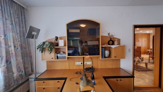 Schreibtischverbau
