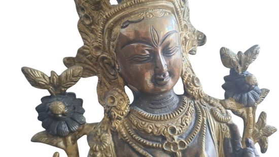 Asiatische Bronzestatue