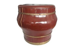 Asiatisches Holzgefäß