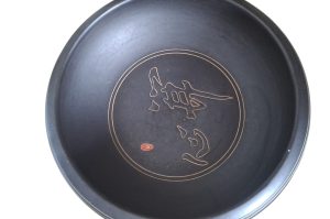 Asiatische Keramikschale