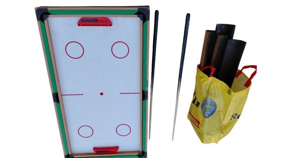 Wuzzler, Billard, Tischhockey