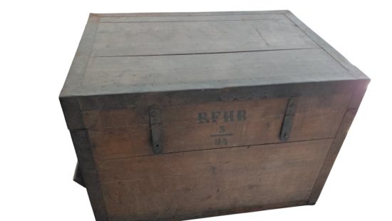Militärische Transportkiste