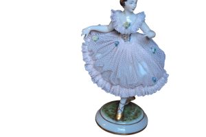 Porzellanfigur WZ EG