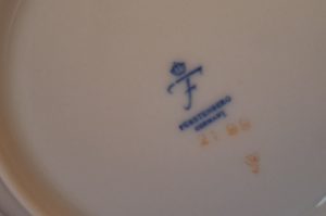 Porzellanschalen WZ EG