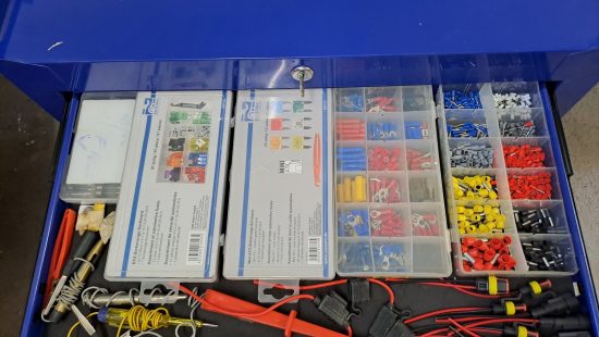 Werkzeugwagen blau