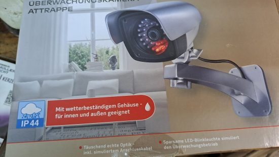 Überwachungskamera Attrappe