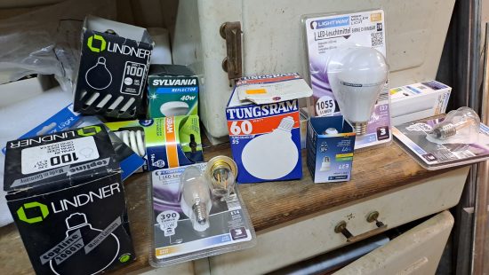 Diverse Leuchtmittel