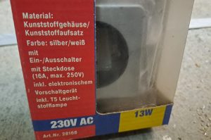 Lichtleiste mit Steckdose
