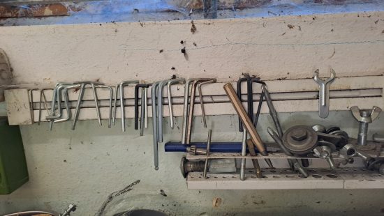 Werkzeug und Kleinteilesortimente