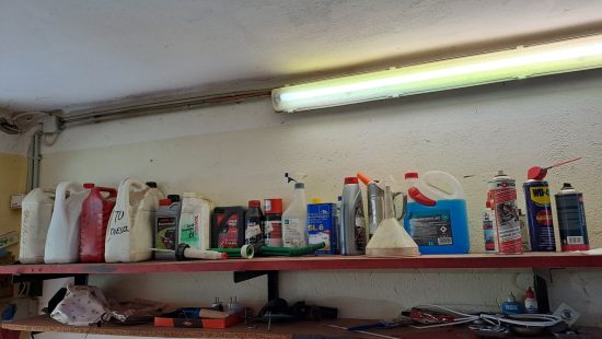 Diverse Flüssigkeiten