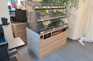 Gebäckvitrine