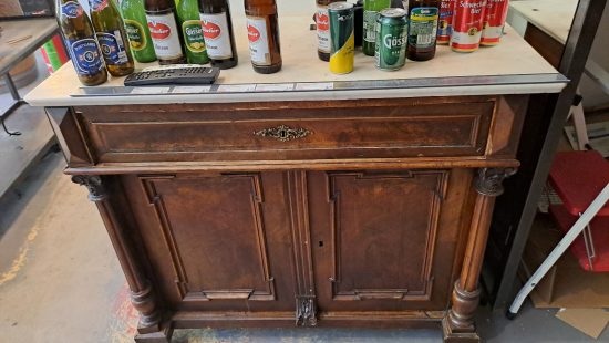 Sideboard