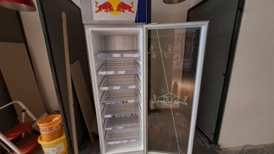 Red Bull Kühlschrank
