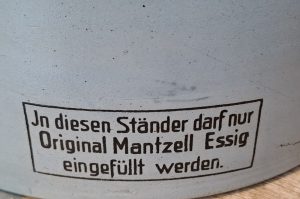 Retro Weinessigspender