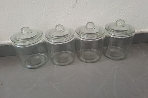 Glasbehälter