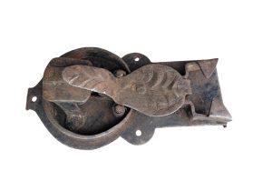 Historisches Truhenschloß