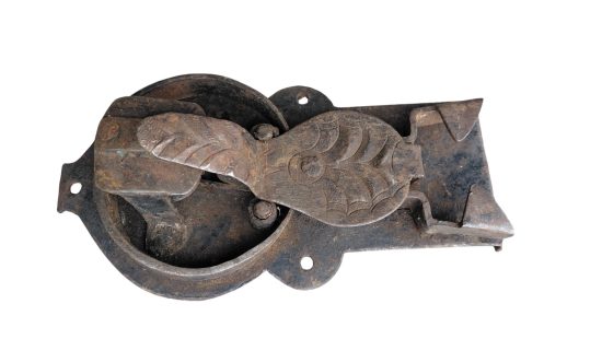 Historisches Truhenschloß