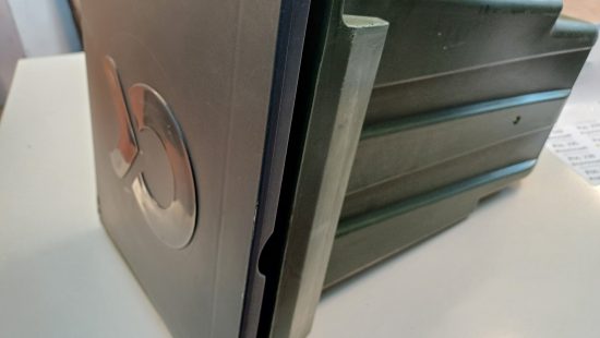 Kälbertränkeeimerbox