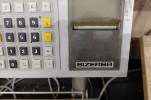 Elektronische Waage O