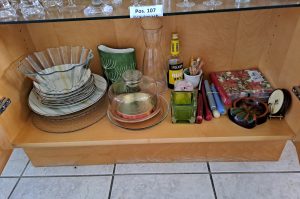 Diverses Geschirr KÜ