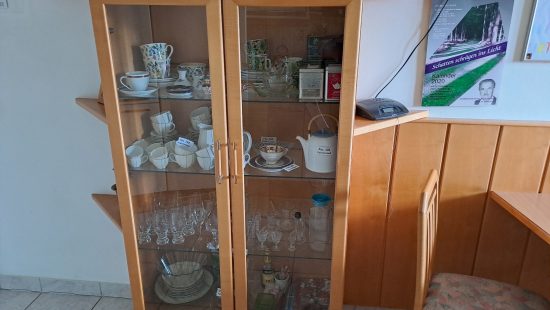 Vitrinenschrank KÜ