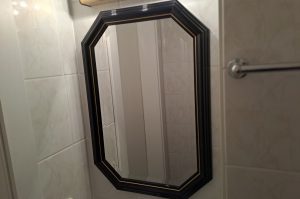 Spiegel WC