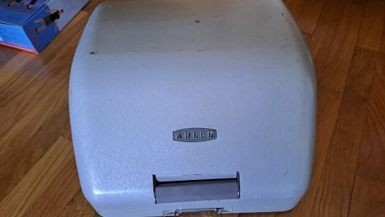 Kofferschreibmaschine WZ