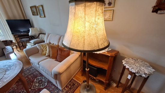 Stehlampe
