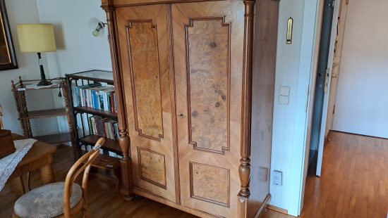 Schrank
